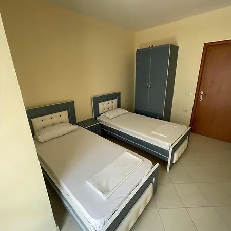 Lovely 3-bedroom Rei * Sarandë