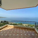 Lovely 3-bedroom Rei Appartamento Sarandë