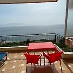 Lovely 3-bedroom Rei Sarandë