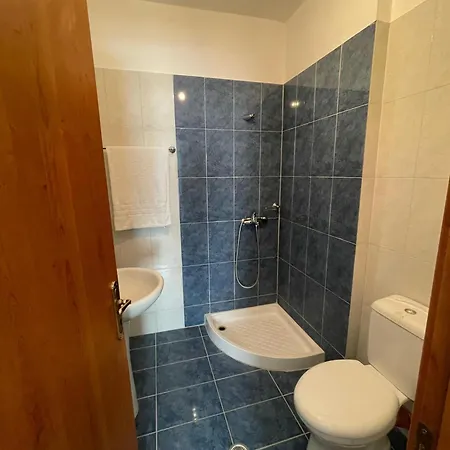 Lovely 3-bedroom Rei *