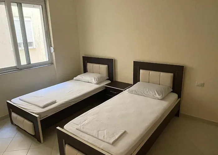 Apartment Lovely 3-bedroom Rei Sarandë